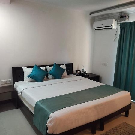 Square Inn Devanahalli Extérieur photo